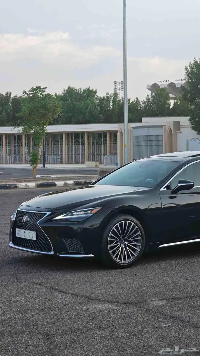 لكزس LS 350 2024 2