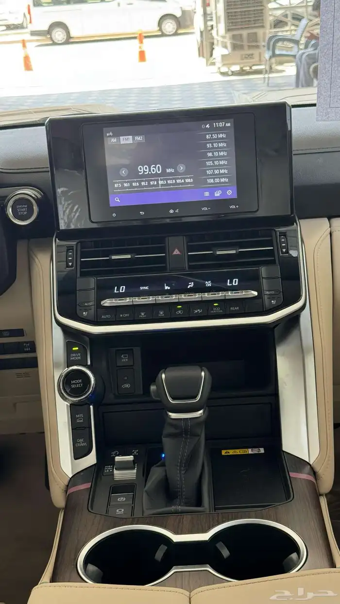 لاند كروزر - جي اكس ار GXR - فل كامل - بريمي - 2025 4