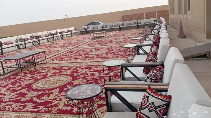 تاجير كرسي ملكي تاجير كرسي عادي تاجير طاولات تاجير كنب 17