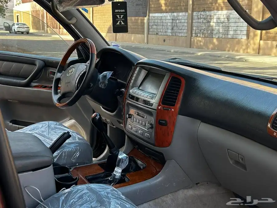 لاندكروزر 2006 VXR فل الفل أعلى مواصفات 18