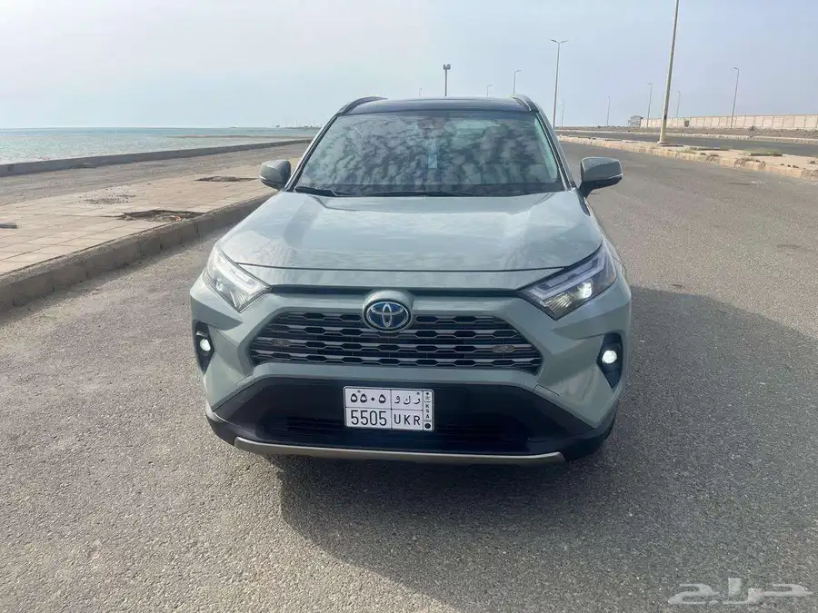 تويوتا راف فور لمتد فل كامل هايبرد 2024 19