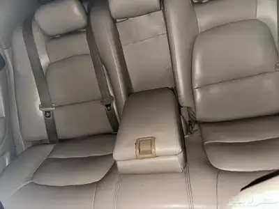 البيع قطع غيار تشليح لكزس LS400 موديل 2000 6