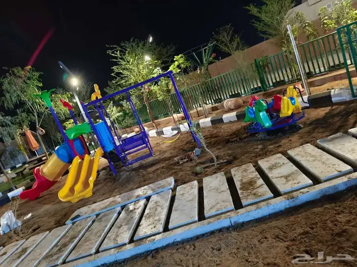 العاب ومجموعات زحاليق خارجية للاطفال وداخلية ومراجيح متنوعة 45