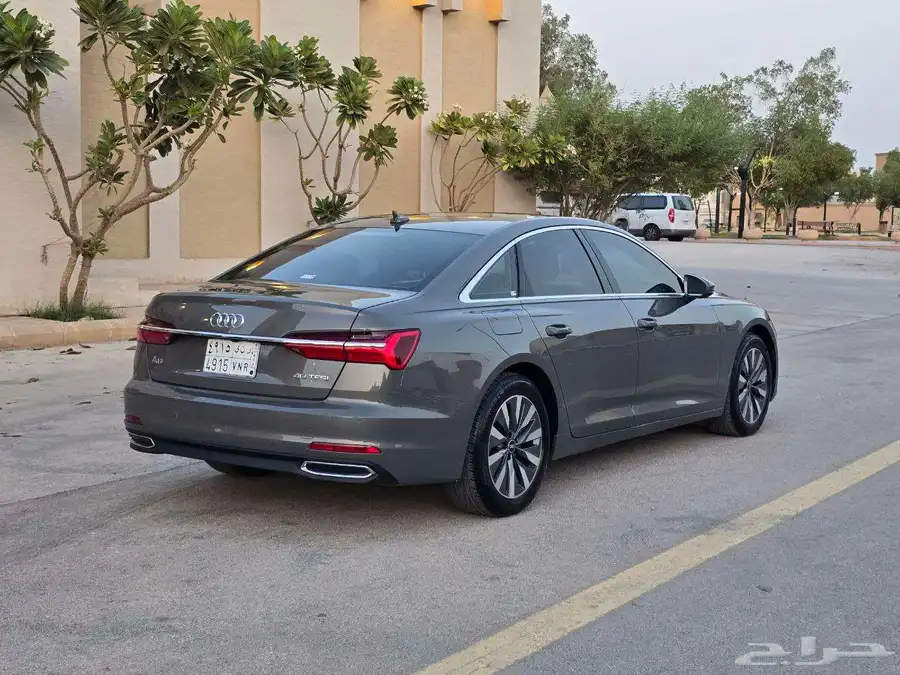اودي 2022 _A6 index