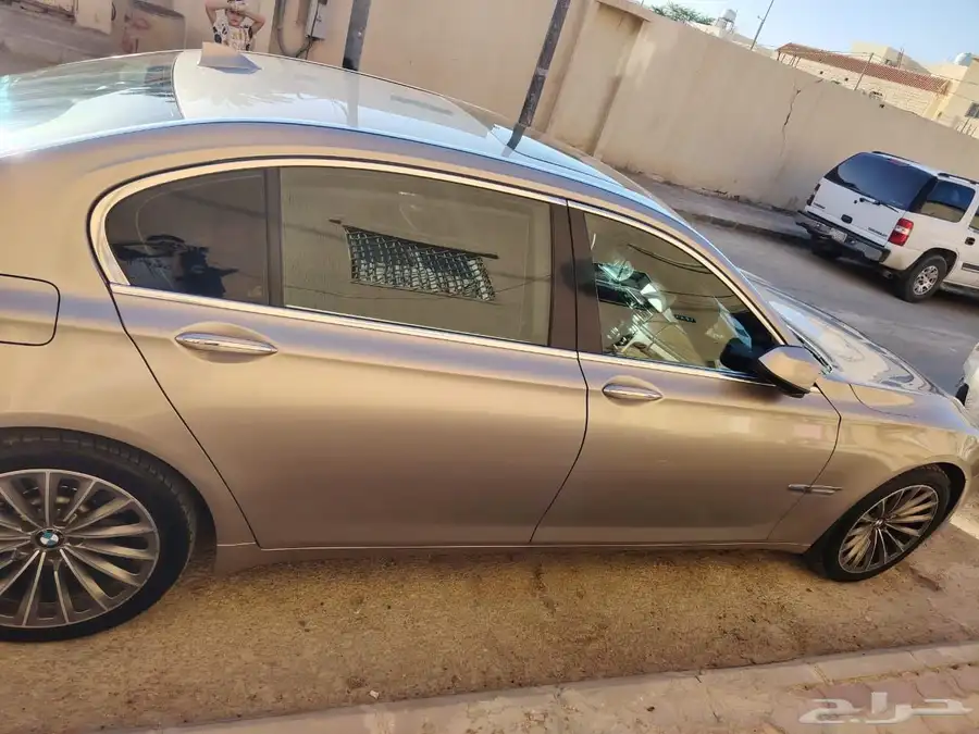 بي ام 2012 3