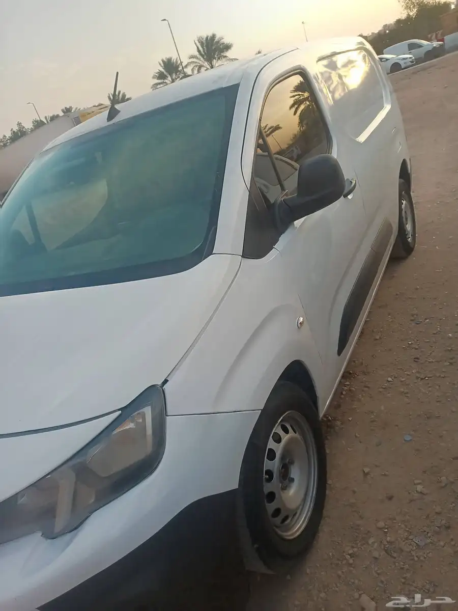 بيجوا مديل 2022 ديزل الممشى 290الف 5