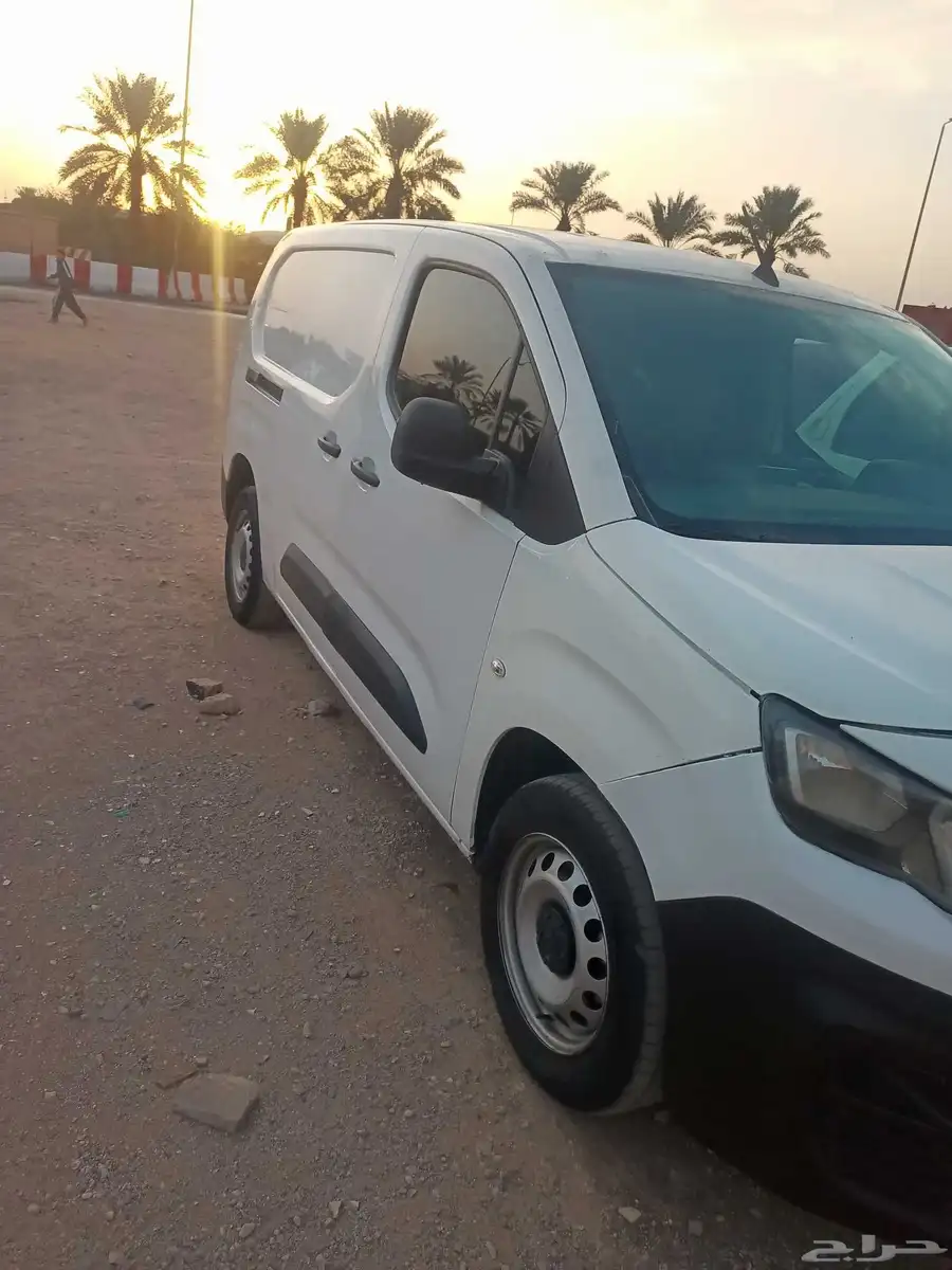 بيجوا مديل 2022 ديزل الممشى 290الف 6