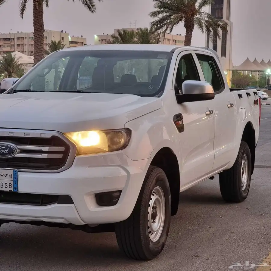 فورد رينجر 2020 ديزل دبل نظيف جدا 14