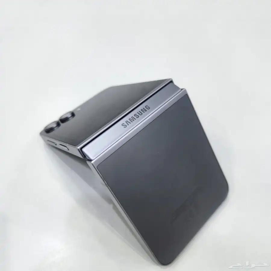 Samsung Z Flip 6 - 256GB - نظيف جدا  - المدينة المنورة index