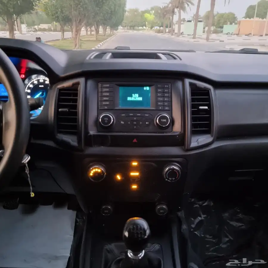 فورد رينجر 2020 ديزل دبل نظيف جدا 29