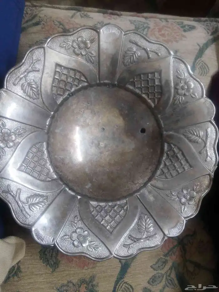 صحن فظة خالص بوزن كيلو عمر فوق 130 سنه 0