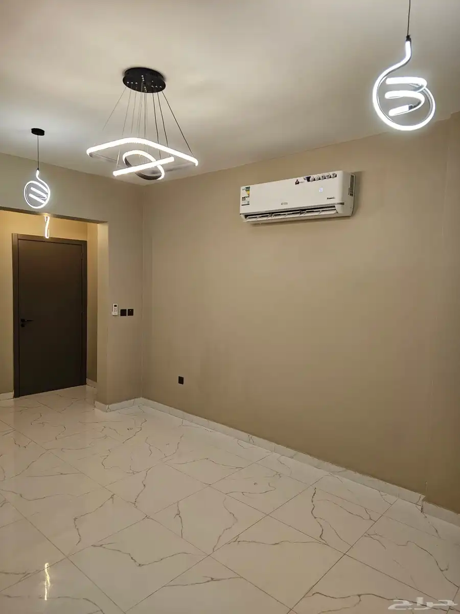 أستديو أعالي جدة للإيجار 9