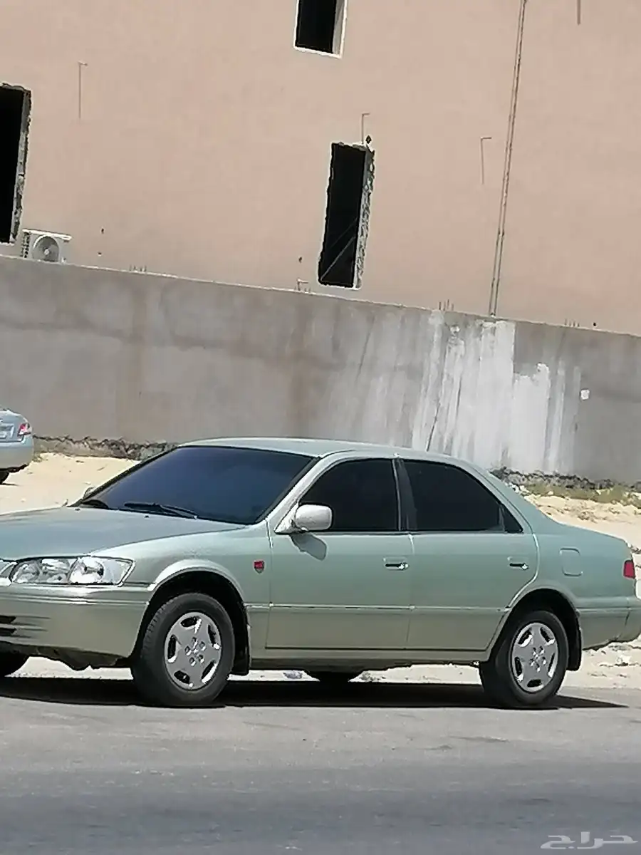 للبيع كامري موديل 2001 0