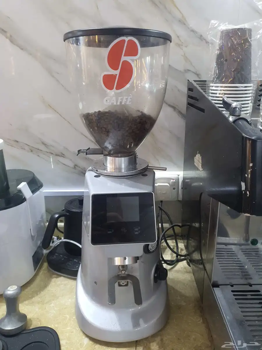 مكنيه كبتشينو مع طحنه مع صنعت ثلج 1