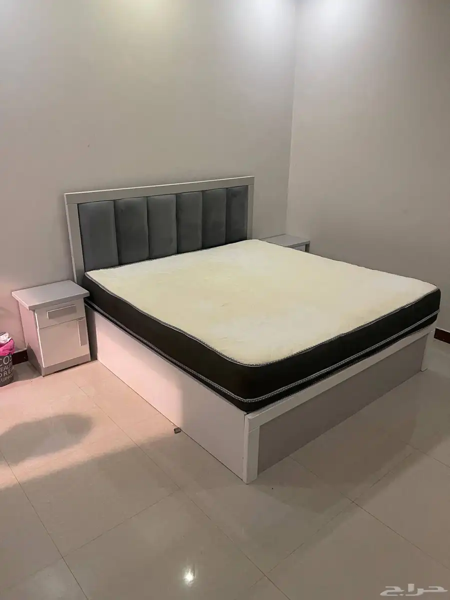 كنب مجالس  اثاث ومفروشات  طاولات طعام وخدمة  غرف نوم  مطابخ 39