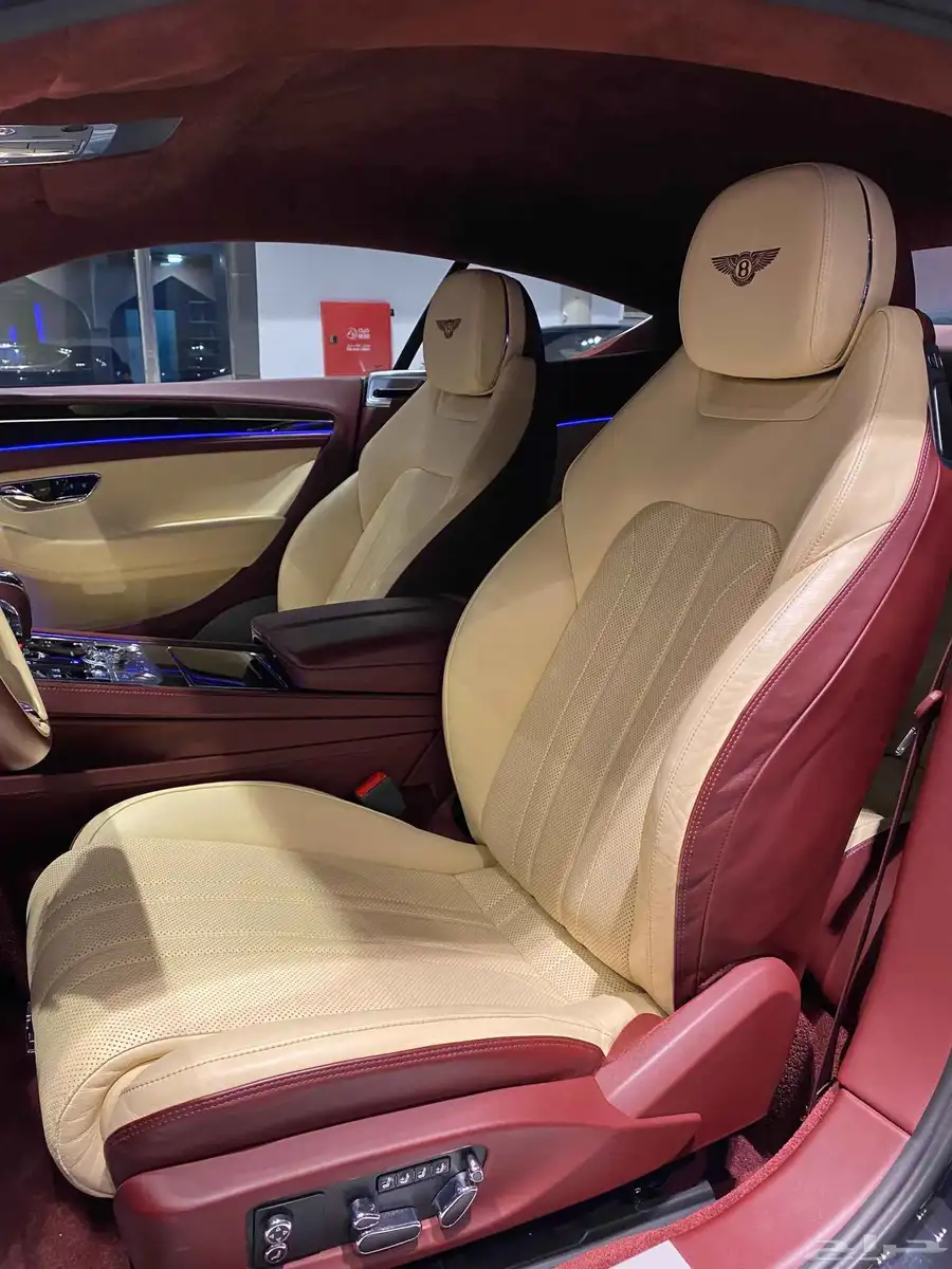 Bentley Continental GT W12 2019 عالضمان 9