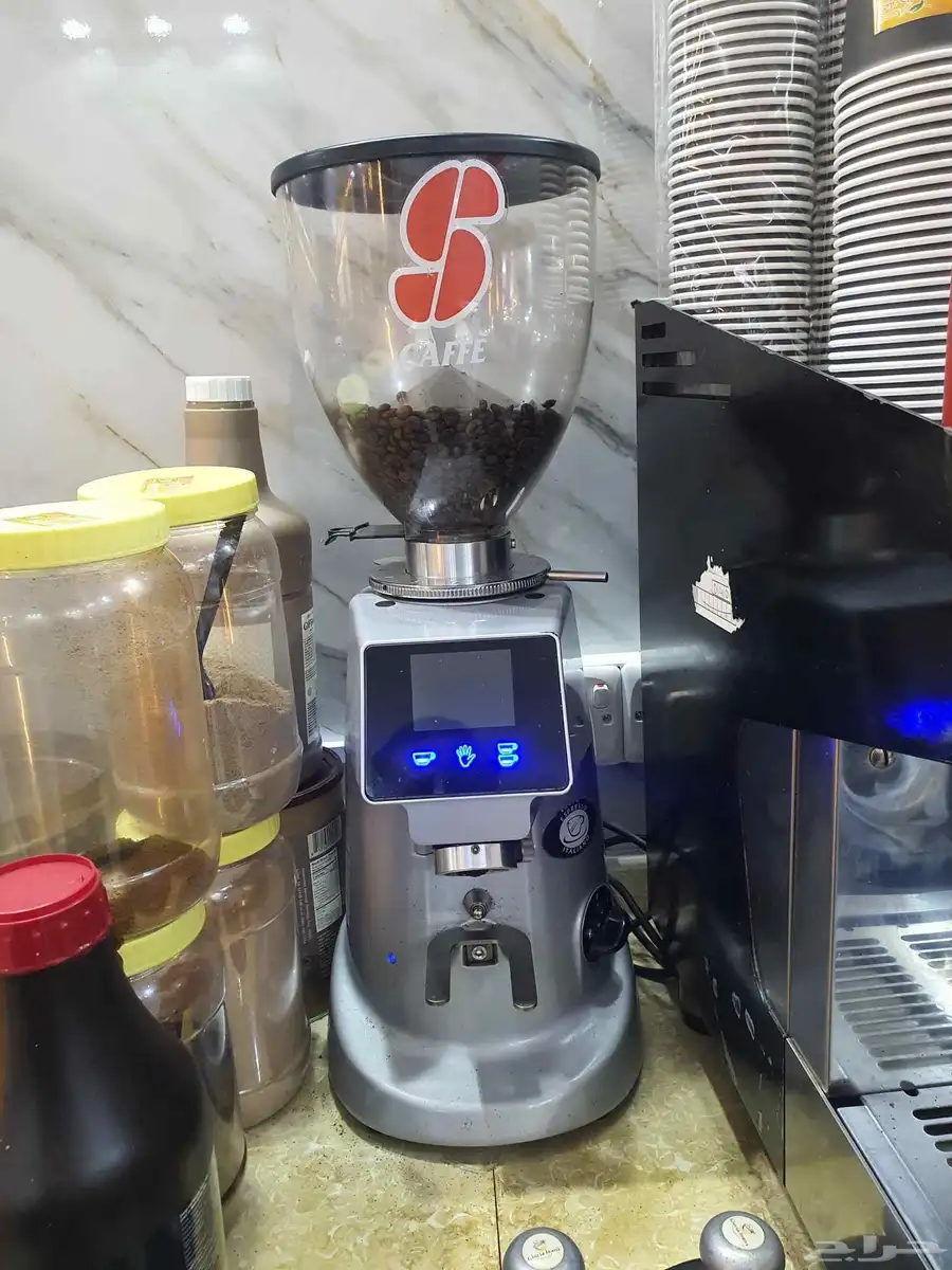 مكنيه كبتشينو مع طحنه مع صنعت ثلج 4