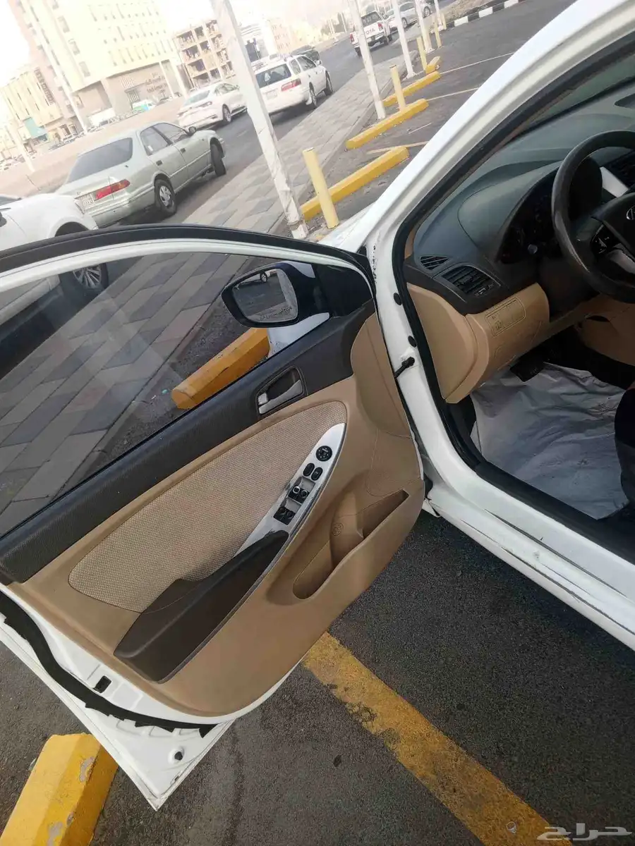 اكسنت مديل 2013 البيع مستعجل 4
