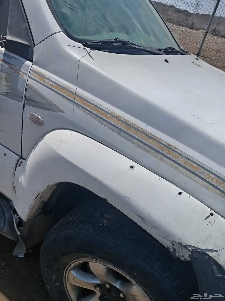 يوجد لدينا قطع غيار برادو 9