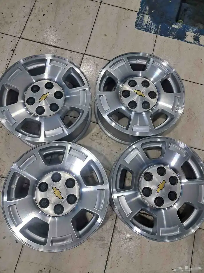 طقم جنوط تاهو ال تي زد مقاس 17 وكاله نظيفه جدن 6