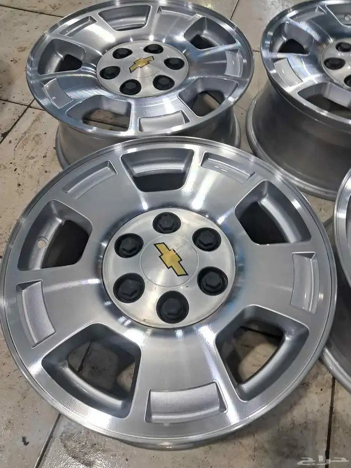 طقم جنوط تاهو ال تي زد مقاس 17 وكاله نظيفه جدن 0