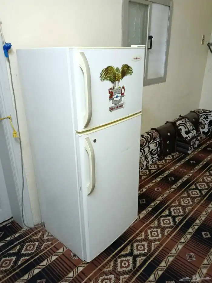 للبيع اغراض شقه كاملة 0