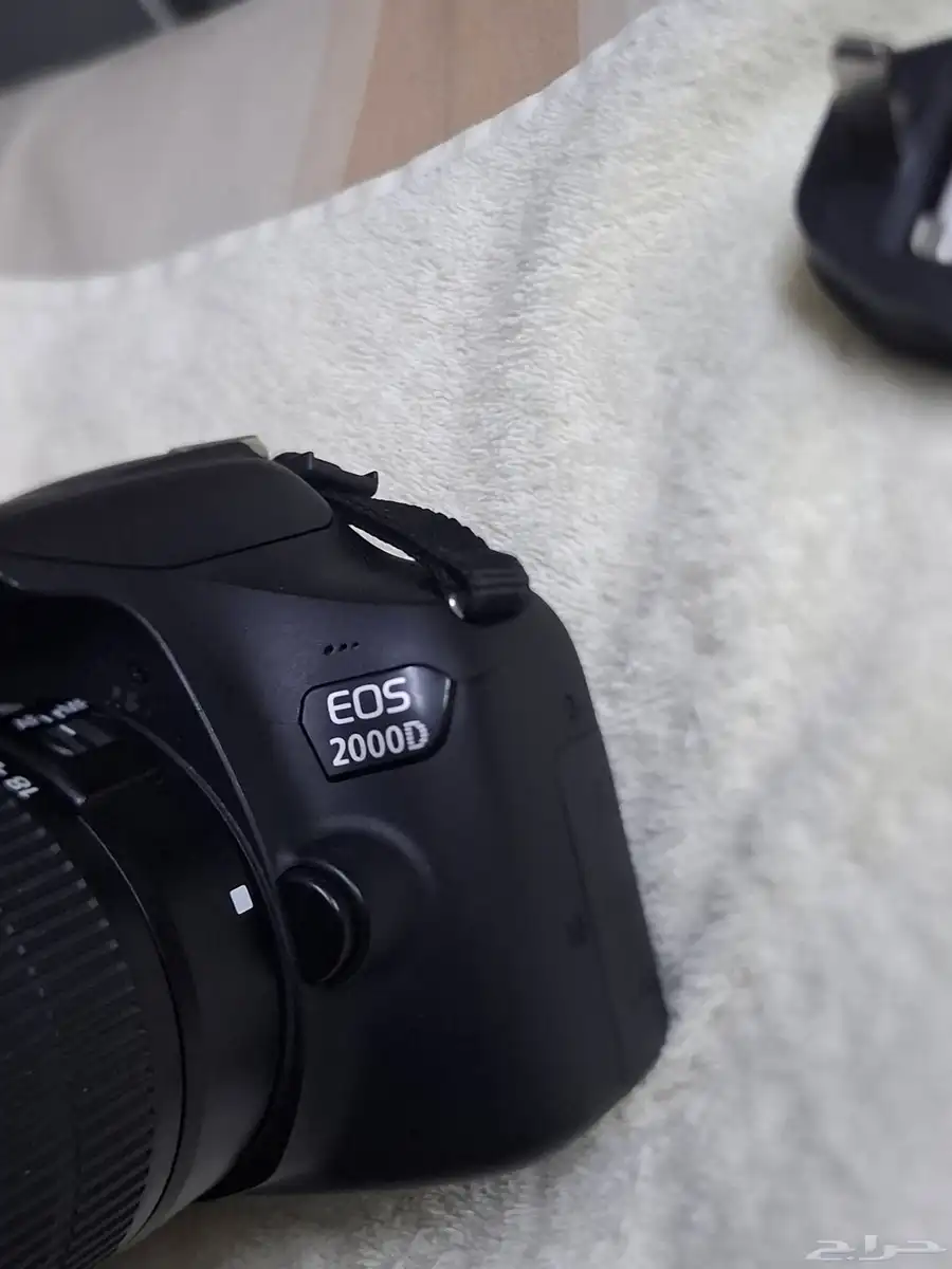 Canon 2000 D camera 1