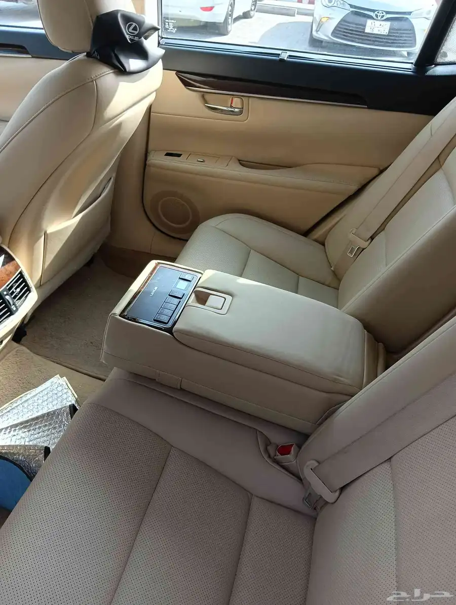 لكزس ES350 2015 4