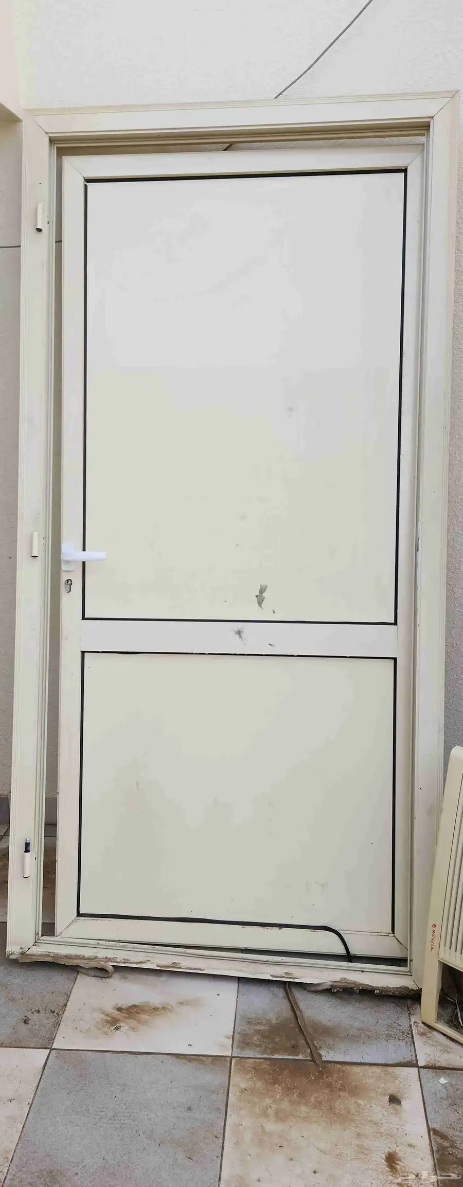 مكيف وباب المنيوم 1