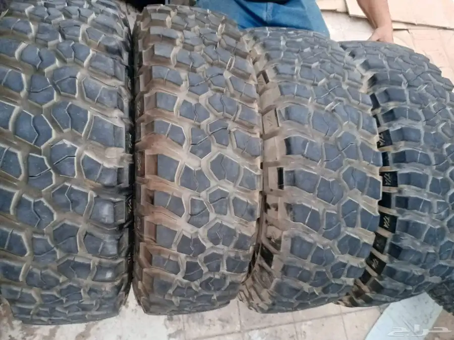 طقم حجري بي اف جدرش 255 75 17 1
