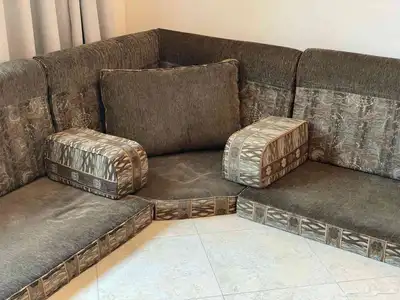 للبيع جلسه أرضيه 5م   4م تقريبا 9