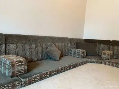 للبيع جلسه أرضيه 5م   4م تقريبا 2