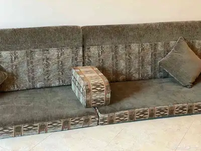 للبيع جلسه أرضيه 5م   4م تقريبا 6