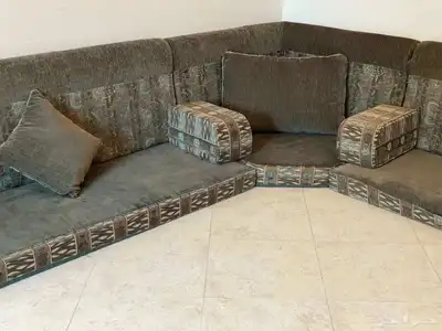 للبيع جلسه أرضيه 5م   4م تقريبا 0