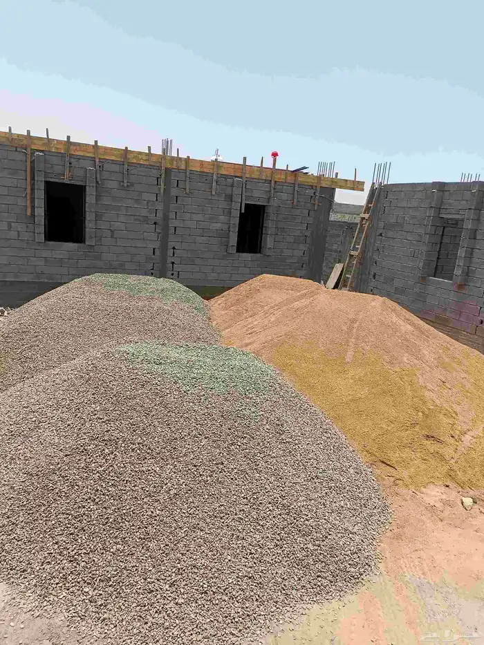 توريد بطحاء وخرصان قلاب عايدي 5