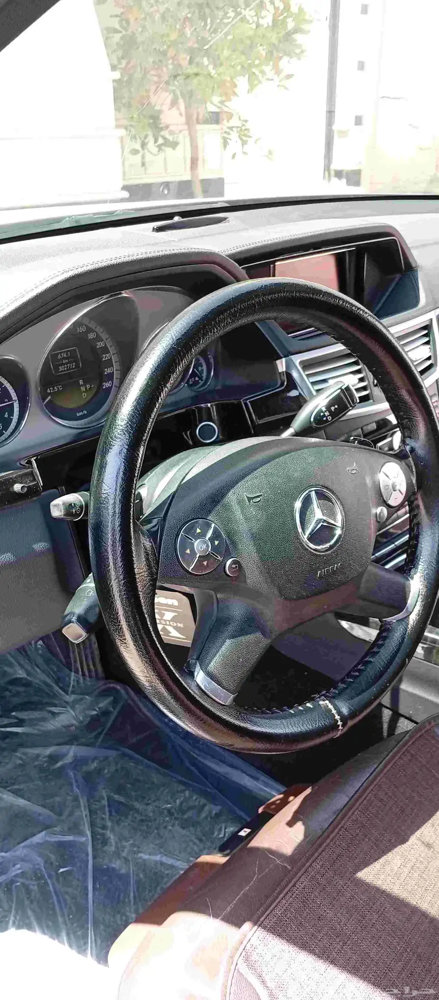 مرسيدس E300 2012 للبيع او البدل المناسب 3
