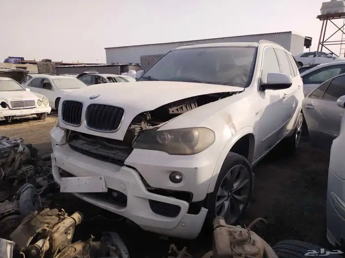 BMW x5 قطع غيار تشليح 1