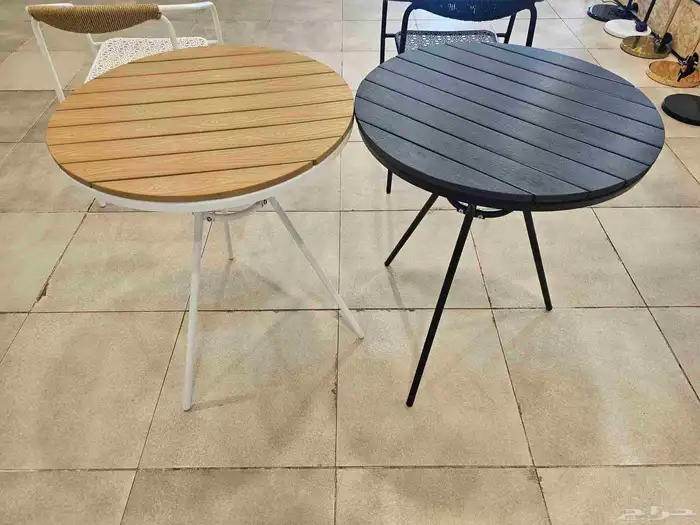 طاولات خارجية 0