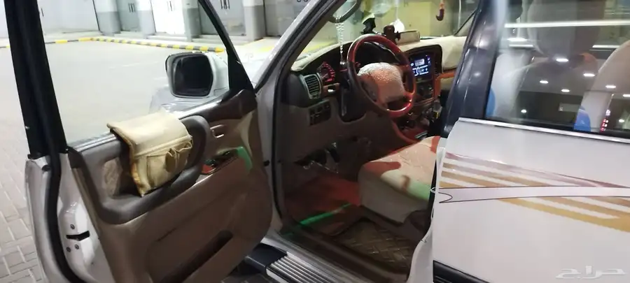 لاندكروزر 2002 سعودي فل كامل GXR 11