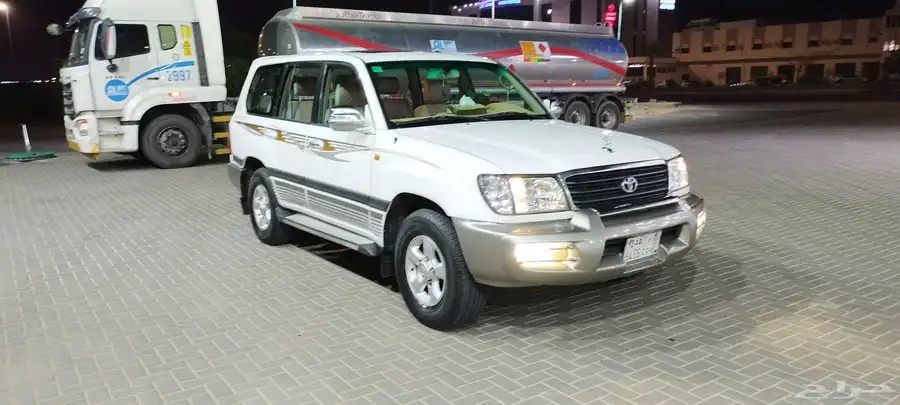 لاندكروزر 2002 سعودي فل كامل GXR 3