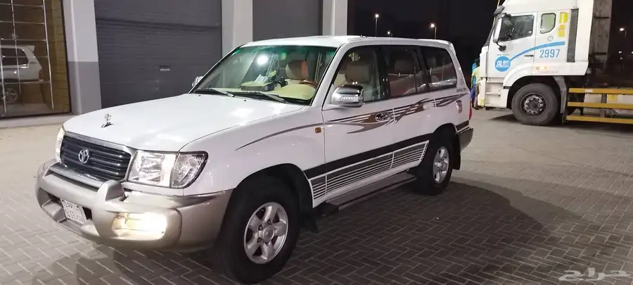 لاندكروزر 2002 سعودي فل كامل GXR 6