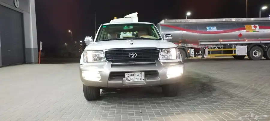 لاندكروزر 2002 سعودي فل كامل GXR 7