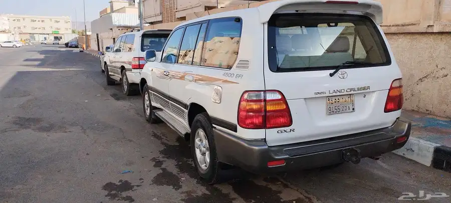 لاندكروزر 2002 سعودي فل كامل GXR 25