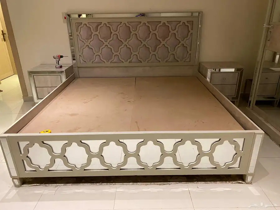 كنب مجالس  اثاث ومفروشات  طاولات طعام وخدمة  غرف نوم  مطابخ 30