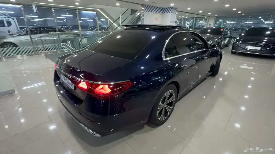 مرسيدس-بنز E200 2024 جاهزة لشحن استيراد من كوريا - العصيمي 4