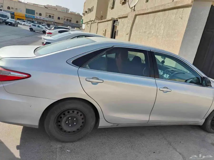 TOYOTA CAMRY GL 2017 MODEL 6
