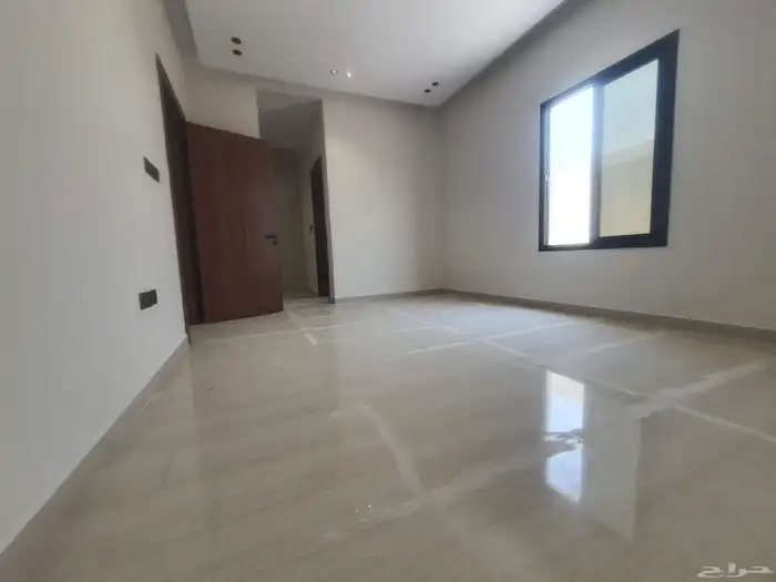 للبيع شقه تمليك علويه دبلكس جديده فى حى احد بالدمام 0