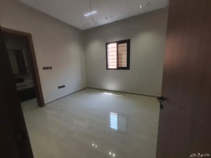 للبيع شقه تمليك علويه دبلكس جديده فى حى احد بالدمام 11