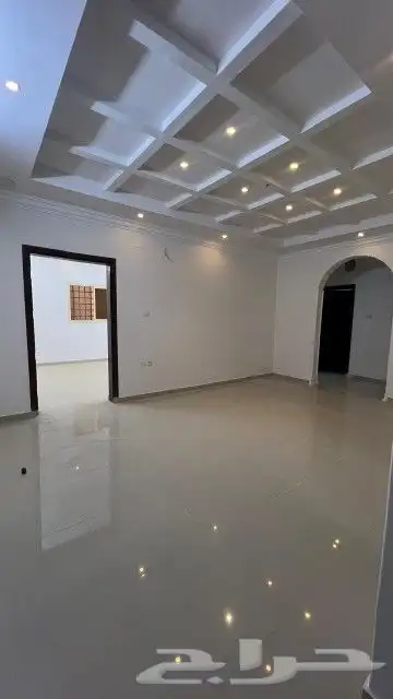 شقة للإيجار بالحلقة الغربية بالطائف 4
