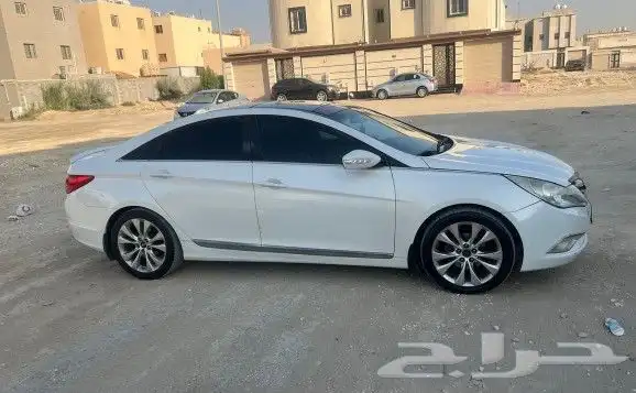 سوناتا 2013 البدي في بعض رشوش قير مكينه على شرط 4